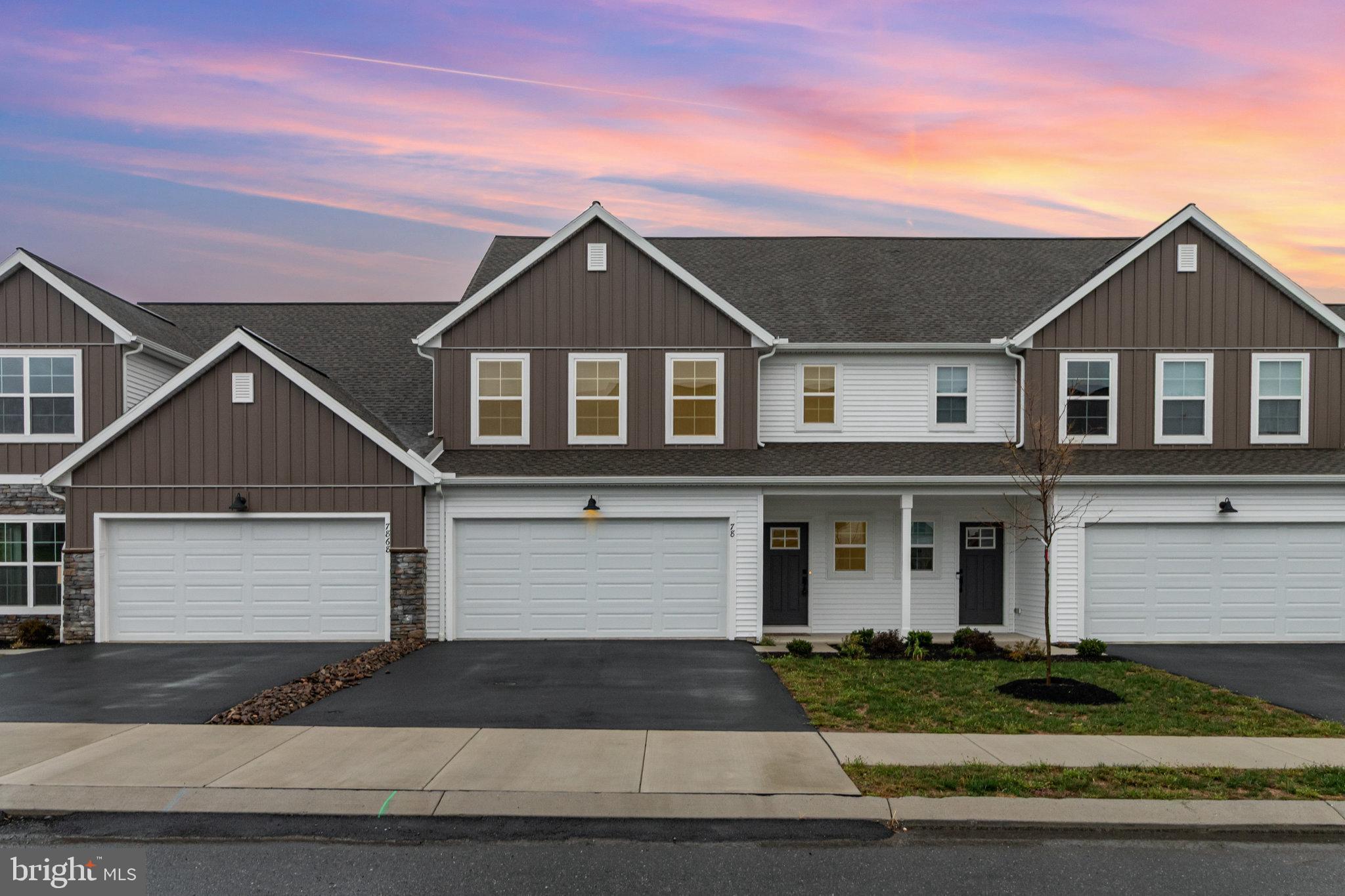 THE TOWNES AT BRIAR CREEK - Residential Lease