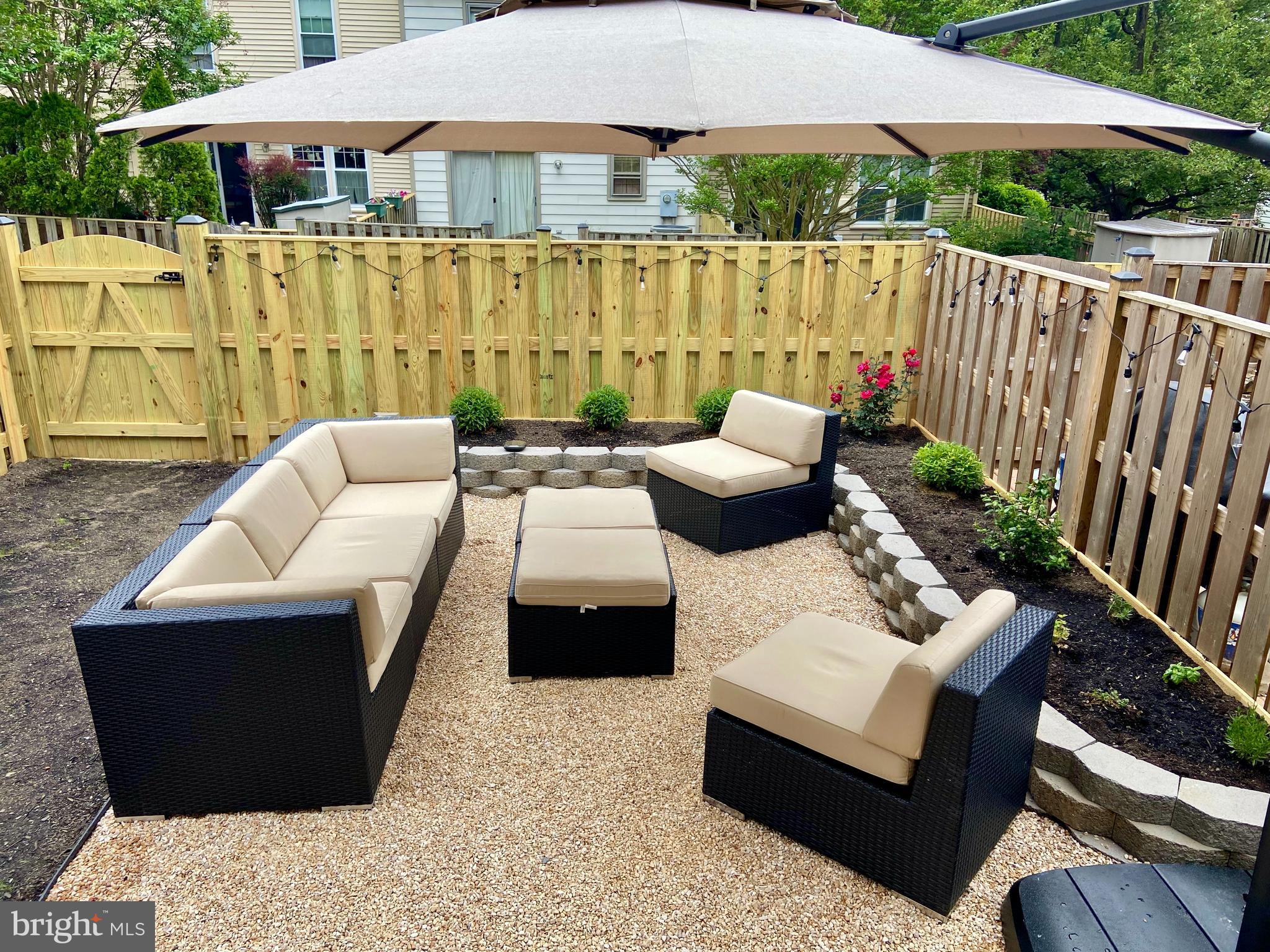 COLONY PARK - Residential