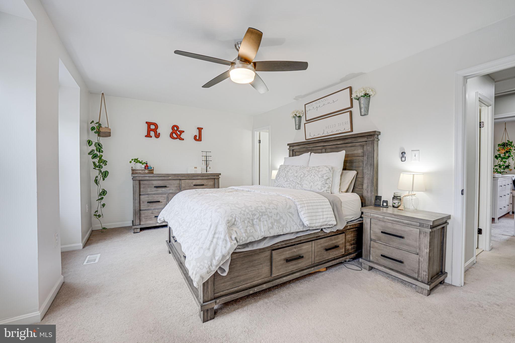 COLONY PARK - Residential