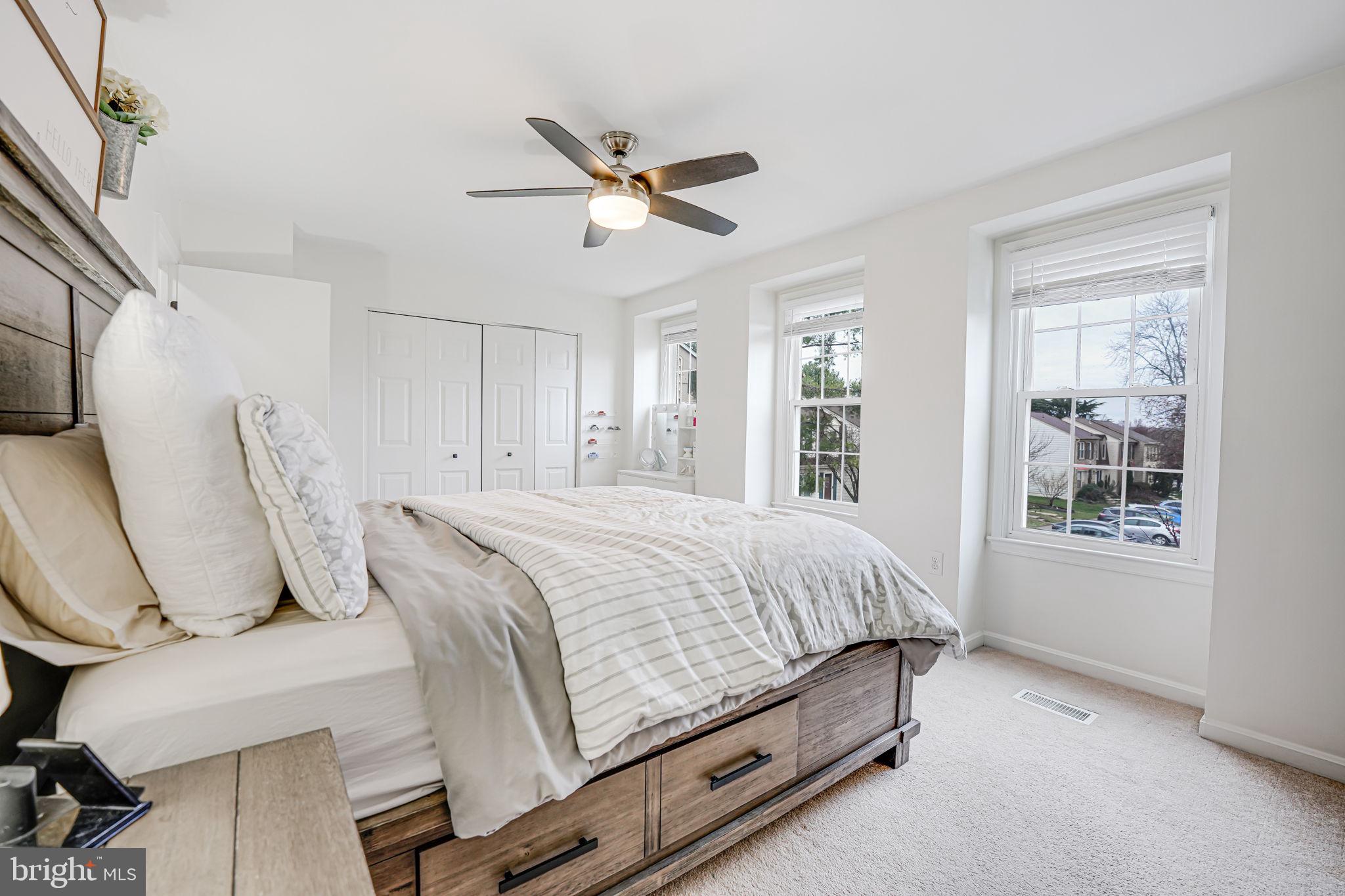 COLONY PARK - Residential