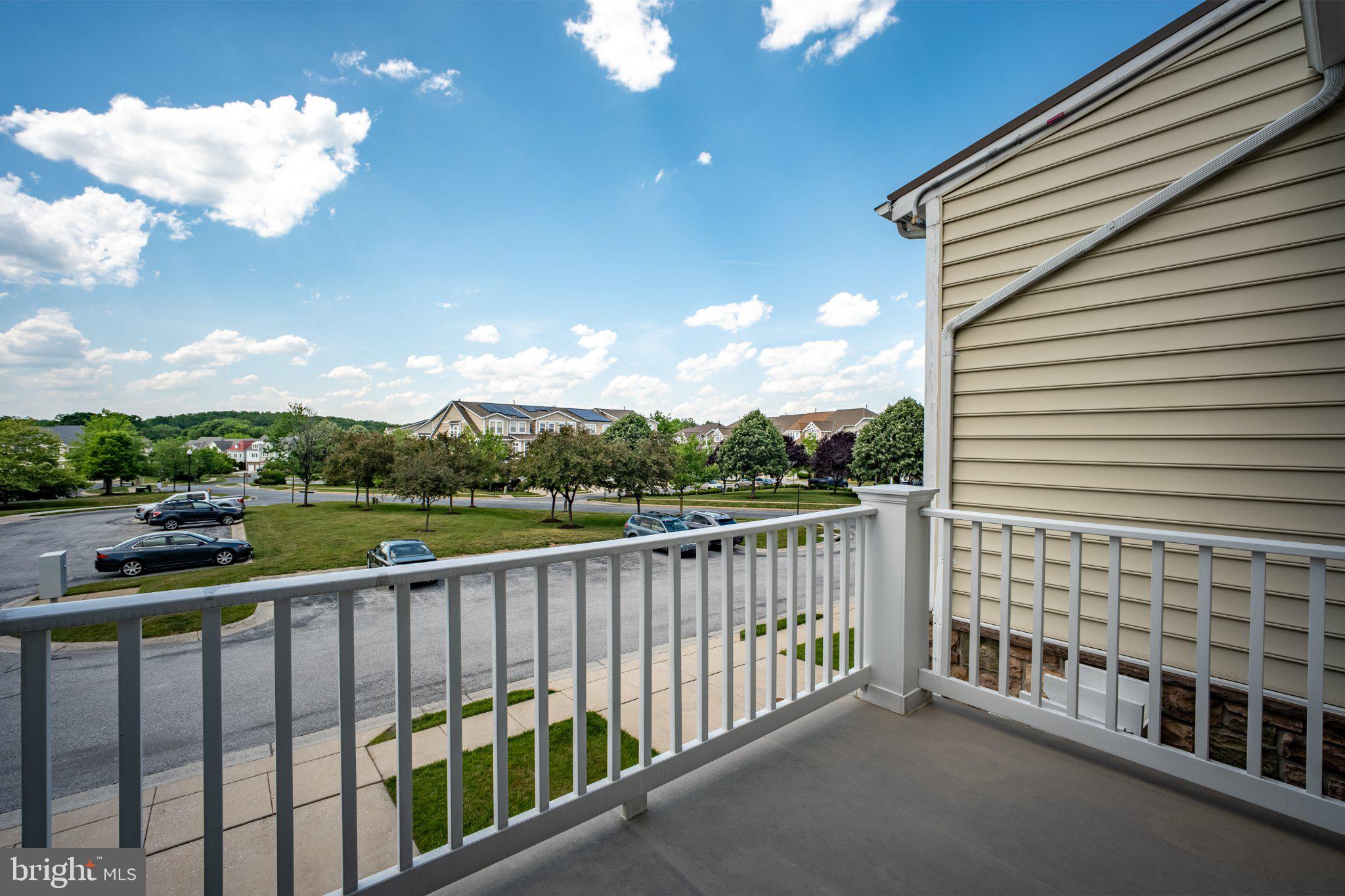 STONE LAKE - Residential