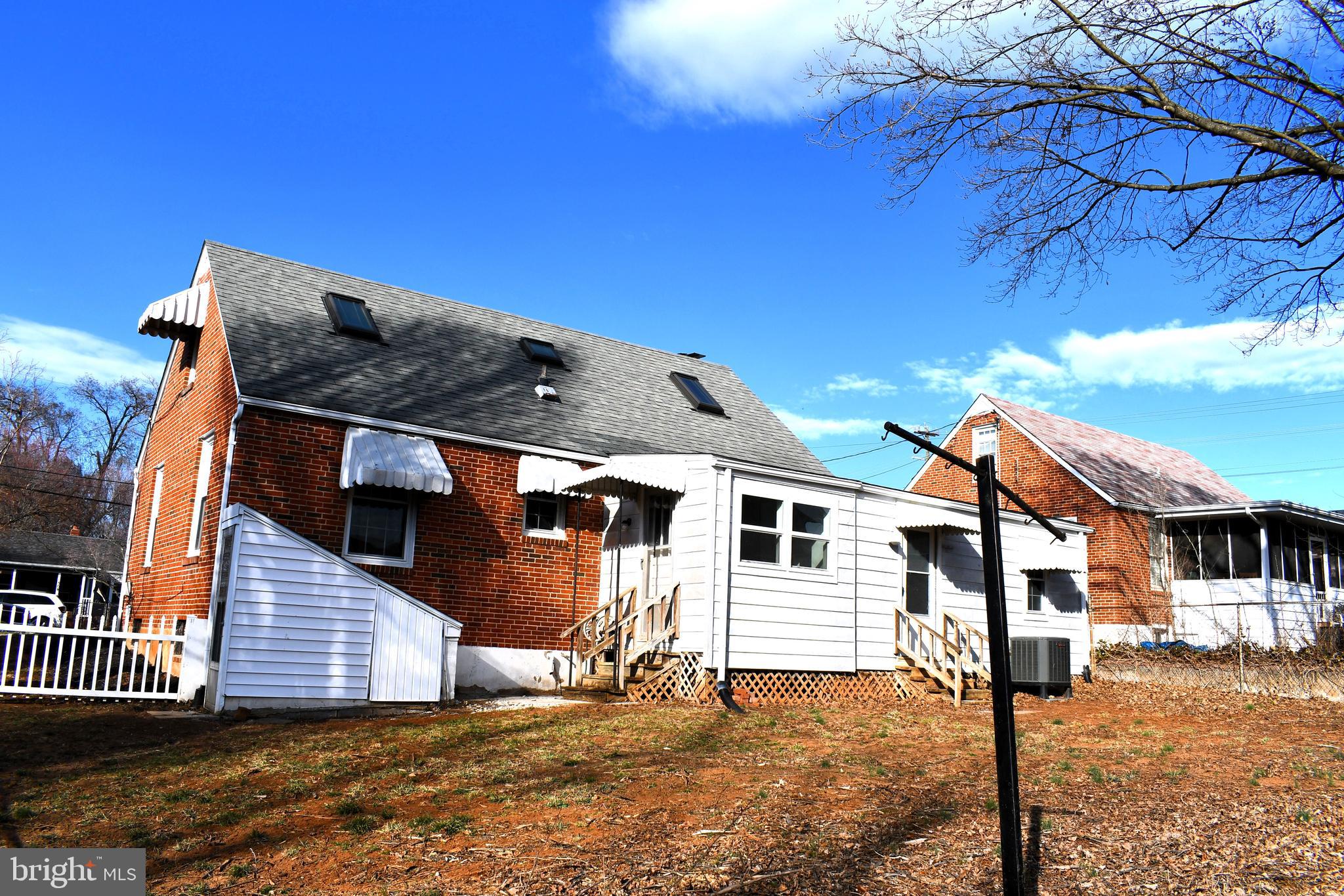 MARLOW - Residential Lease