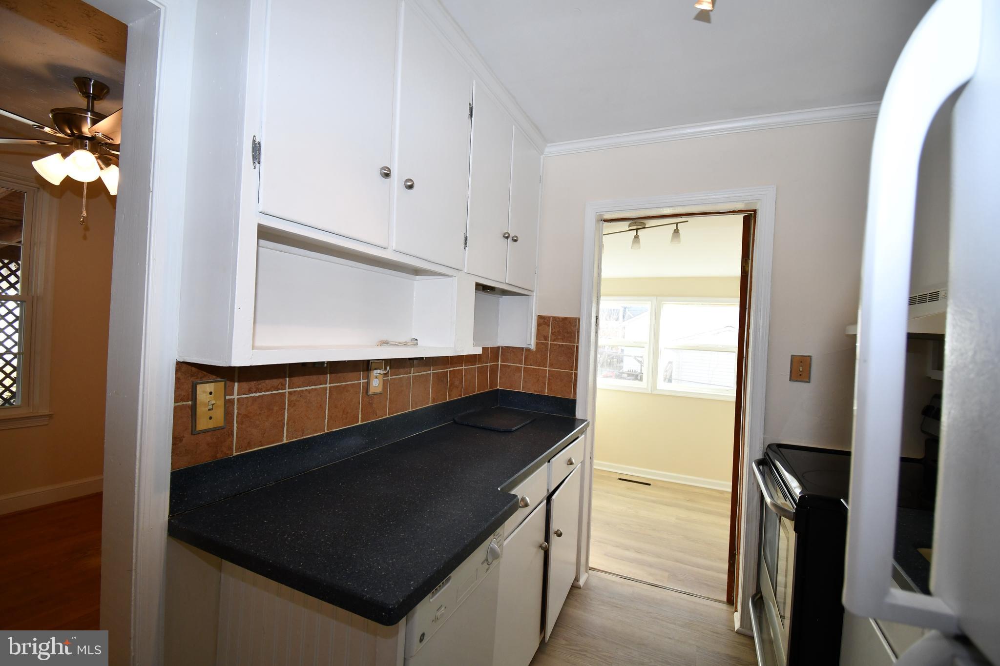 MARLOW - Residential Lease