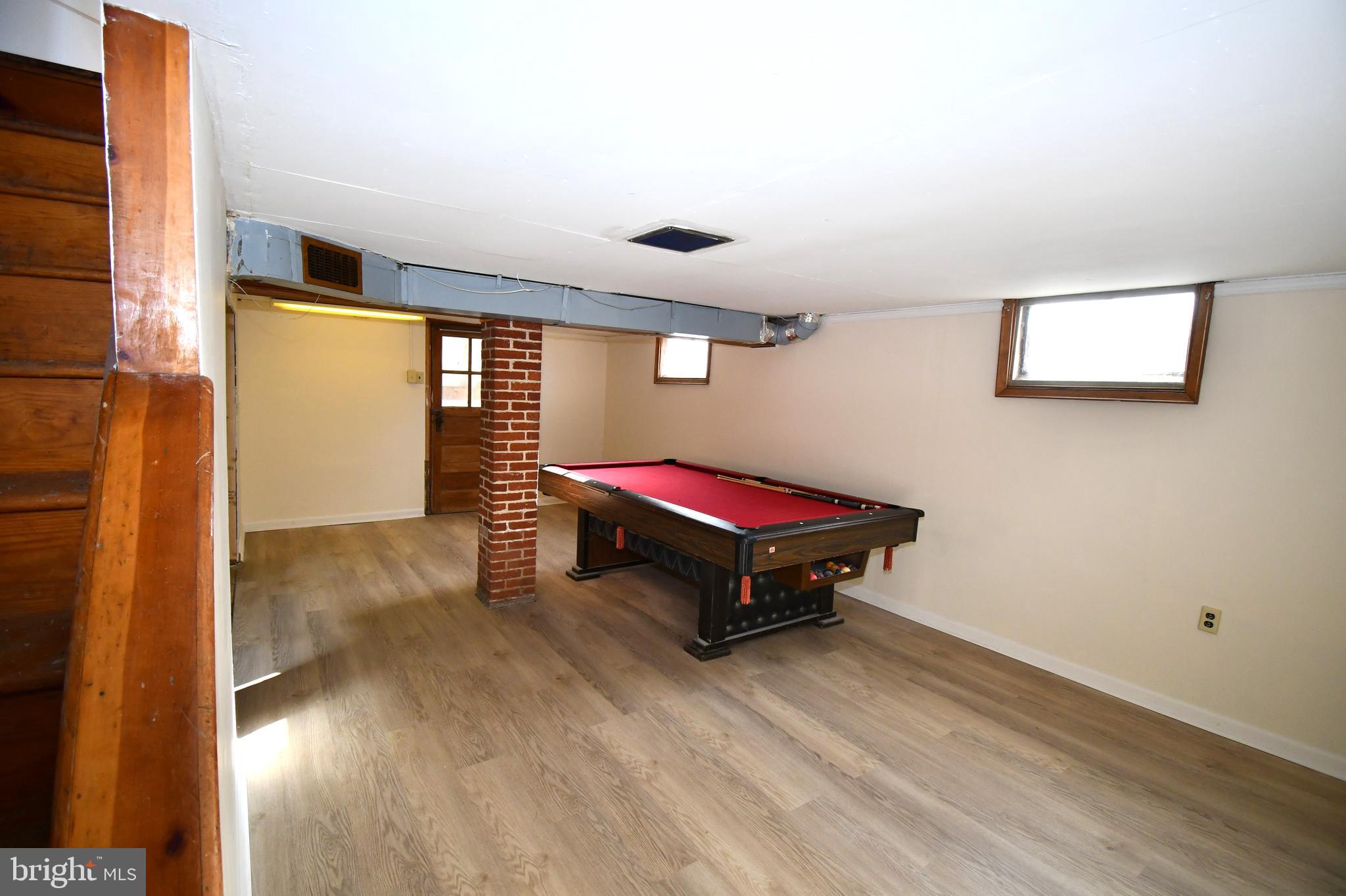 MARLOW - Residential Lease