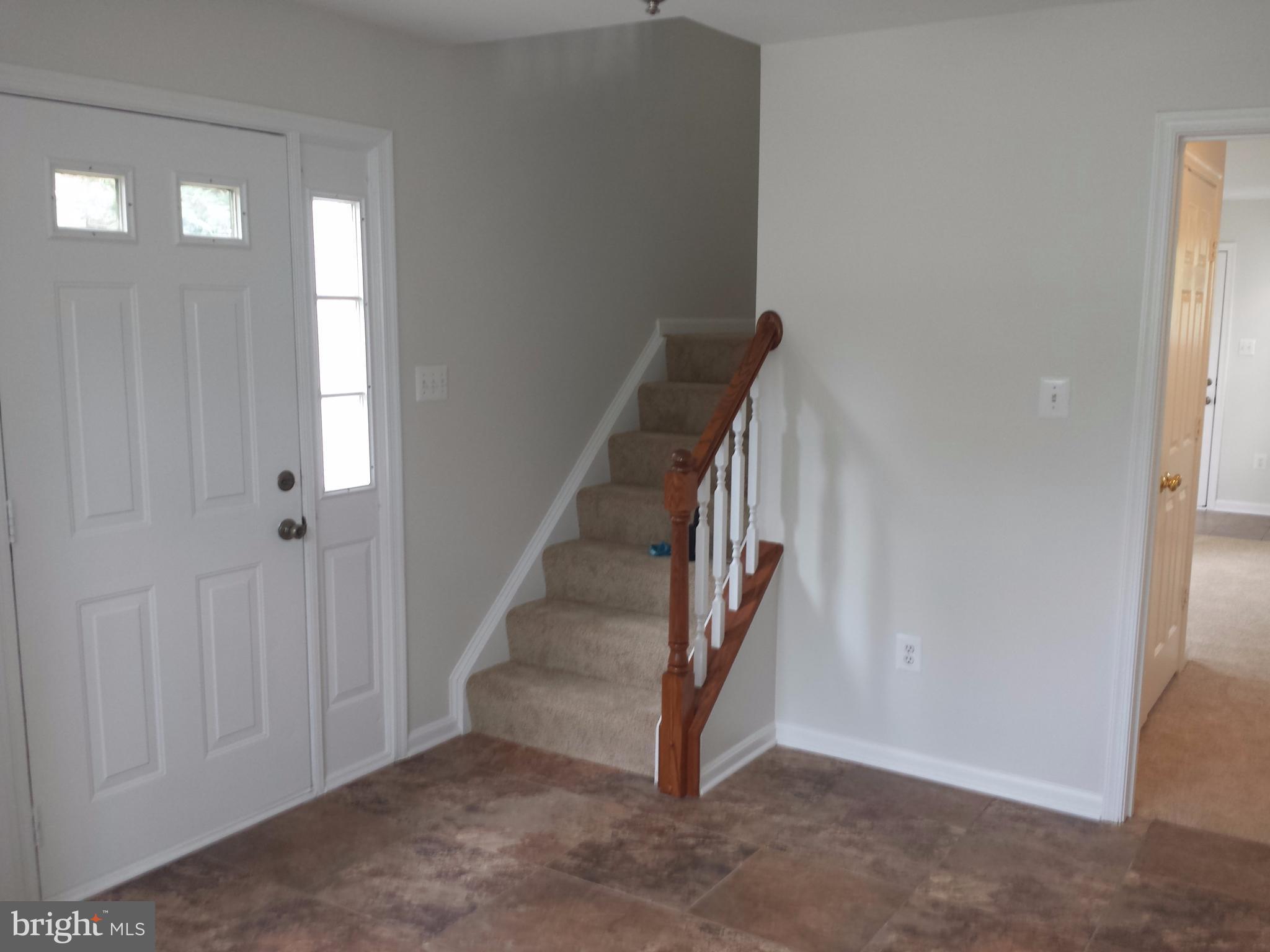 UNIVERISTY CENTER - Residential Lease