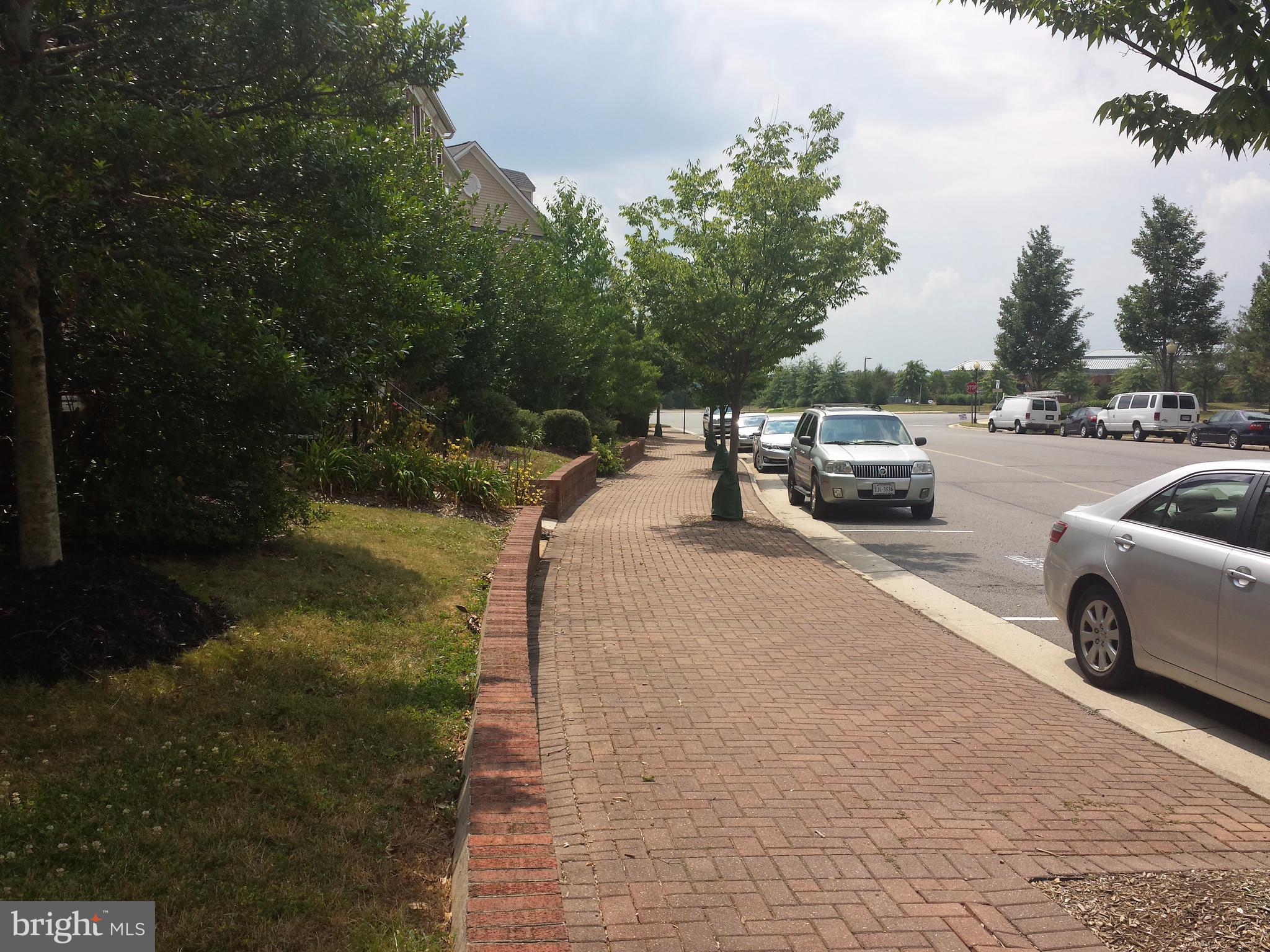 UNIVERISTY CENTER - Residential Lease