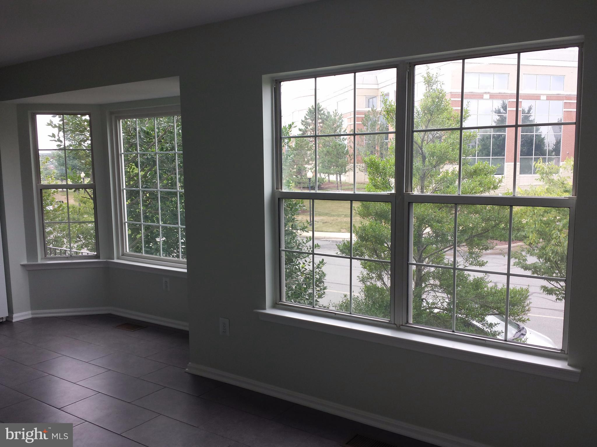 UNIVERISTY CENTER - Residential Lease