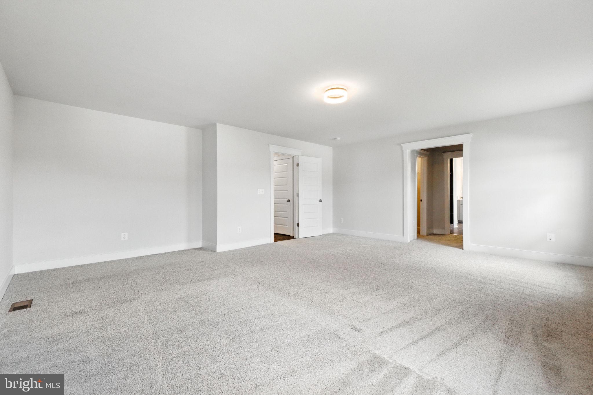 THE BLUFFS AT SLEETER LAKE - Residential