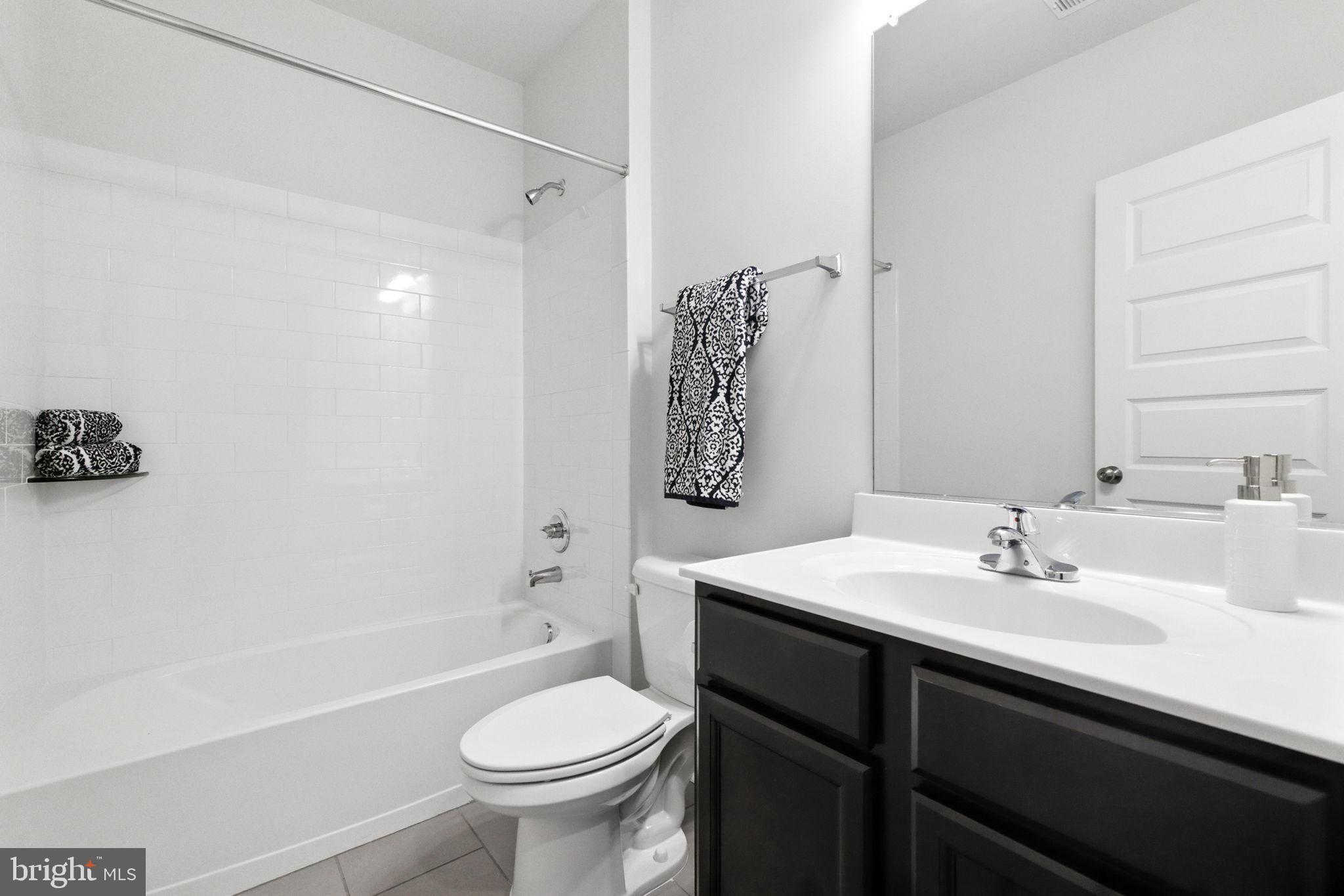 THE BLUFFS AT SLEETER LAKE - Residential