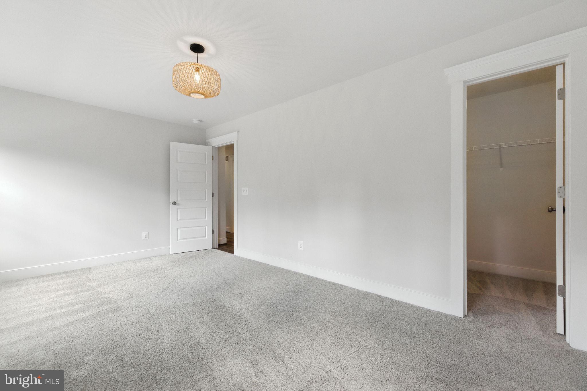 THE BLUFFS AT SLEETER LAKE - Residential