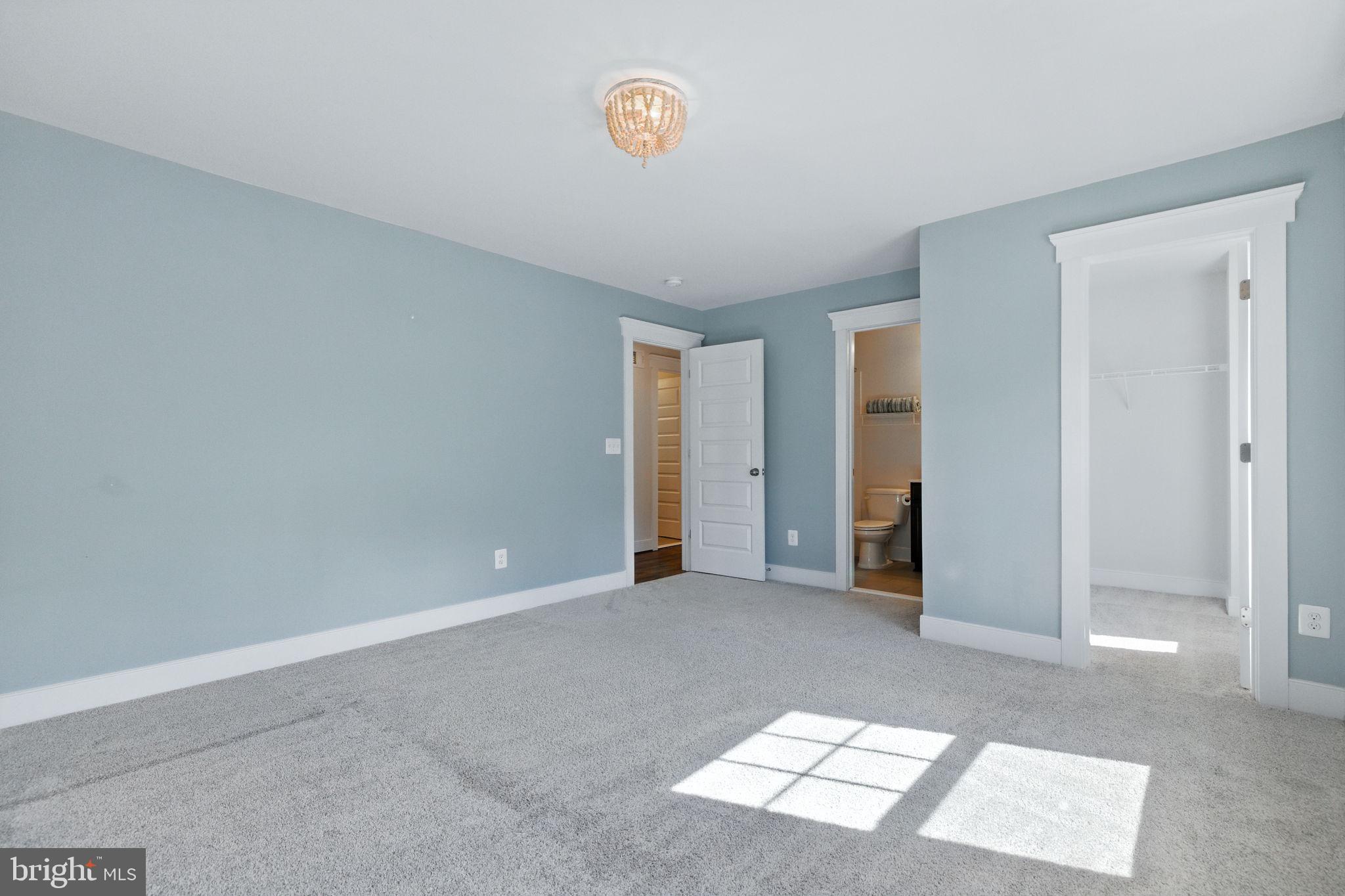 THE BLUFFS AT SLEETER LAKE - Residential