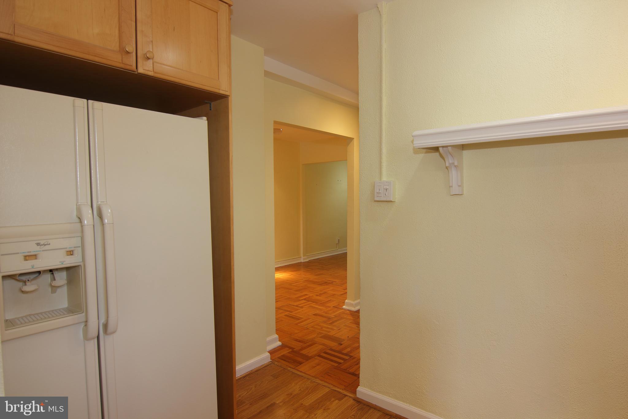 WYNNEWOOD PLAZA - Residential Lease