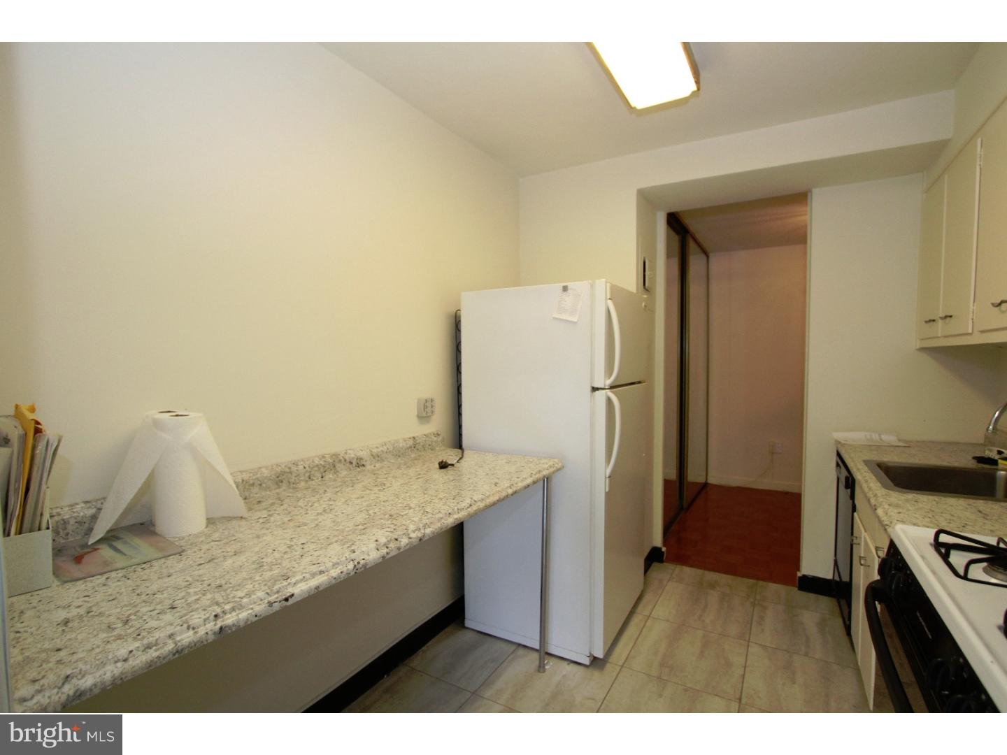 WASHINGTON SQ - Residential