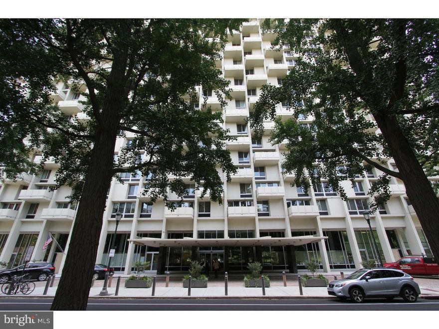 Amazing Washington Square location with lovely views at the Hopkinson House. This is a Bank Owned condo. This spacious 1 bedroom 1 bath condo has a private balcony. Additional features include plenty of closets with tons of storage space, parquet floors, large bathroom, spacious kitchen and a large open living and dining area. Located in a stunning high rise, a premiere building in the historical society hill district, 24 hour doorman and security, spectacular roof top pool with 360 degrees views of of Center City, an onsite parking garage(Parking is about $150 per month for HOPKINSON HOUSE residents as available fee may differ.) Monthly Condo Fees include: Gas & Electric. Cable, phone, and internet are extra.