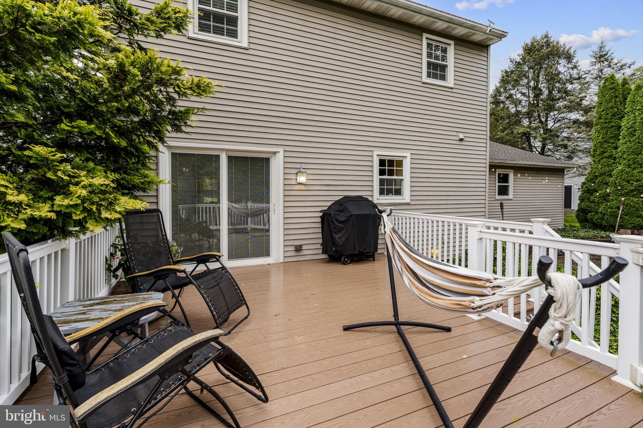 WEST EARL TWP - Residential