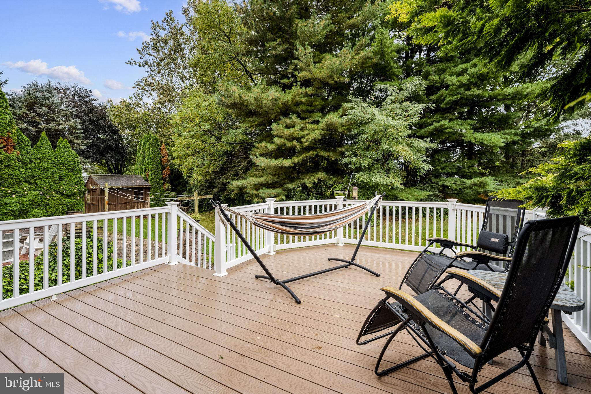 WEST EARL TWP - Residential