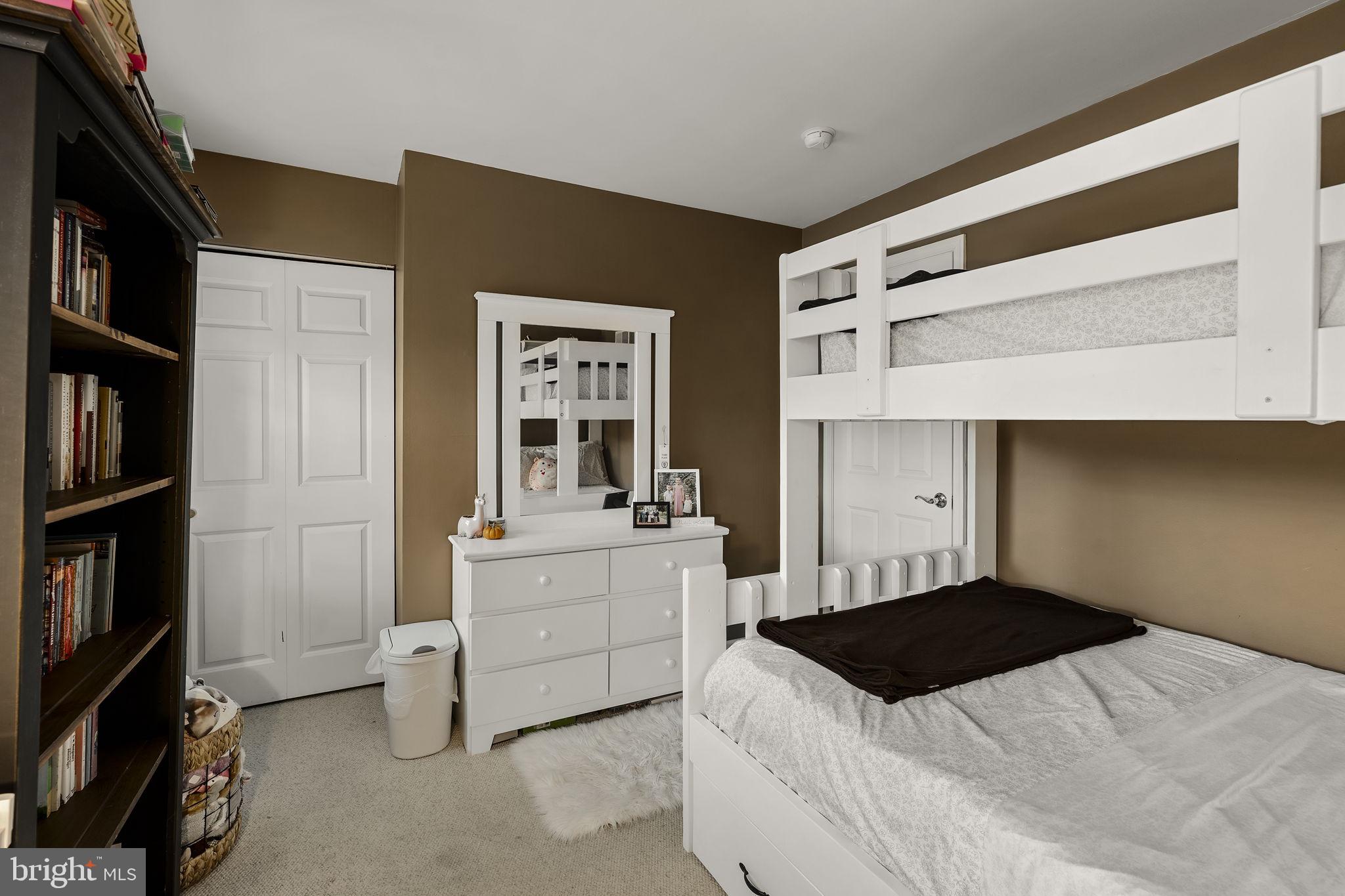 WEST EARL TWP - Residential