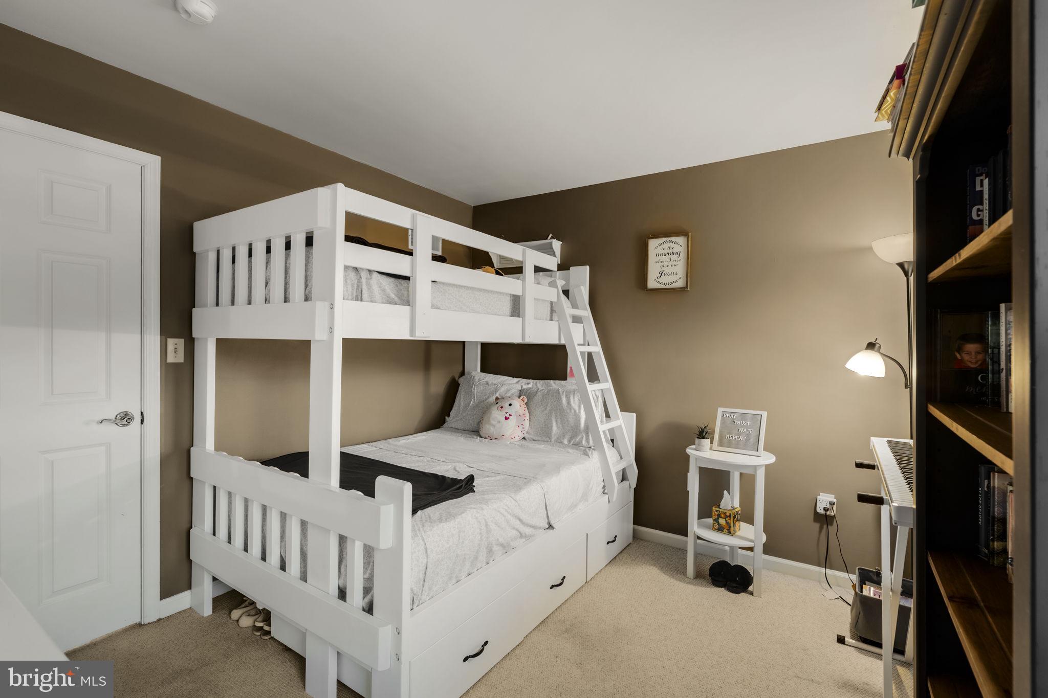 WEST EARL TWP - Residential