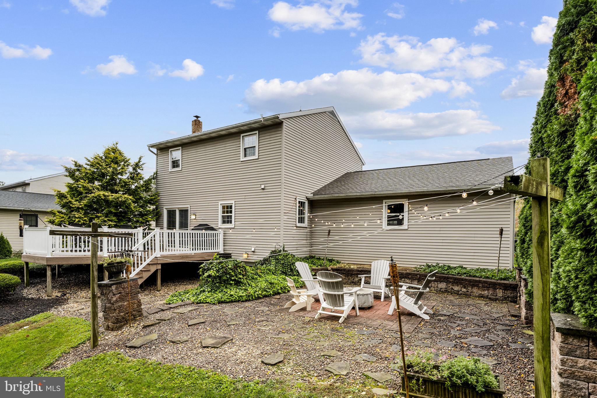 WEST EARL TWP - Residential