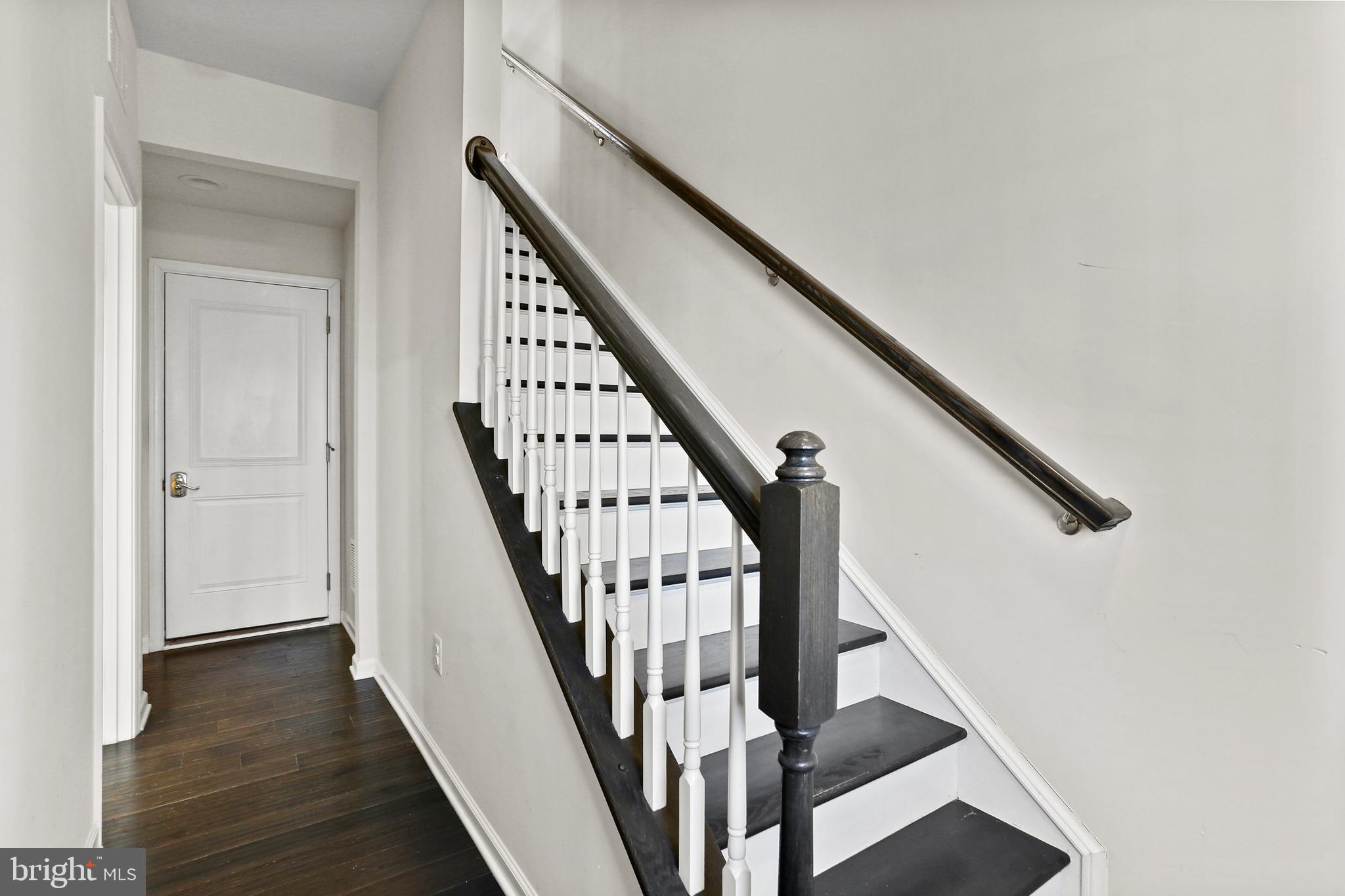 PARKSIDE - Residential Lease