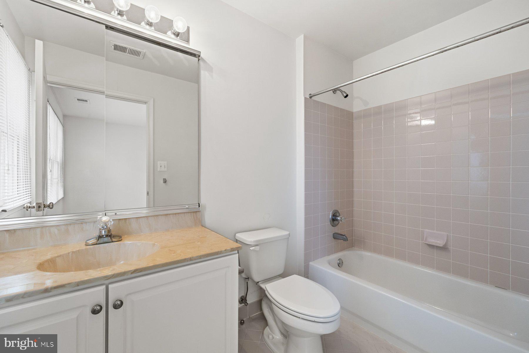 BROOKE MANOR ESTATES - Residential