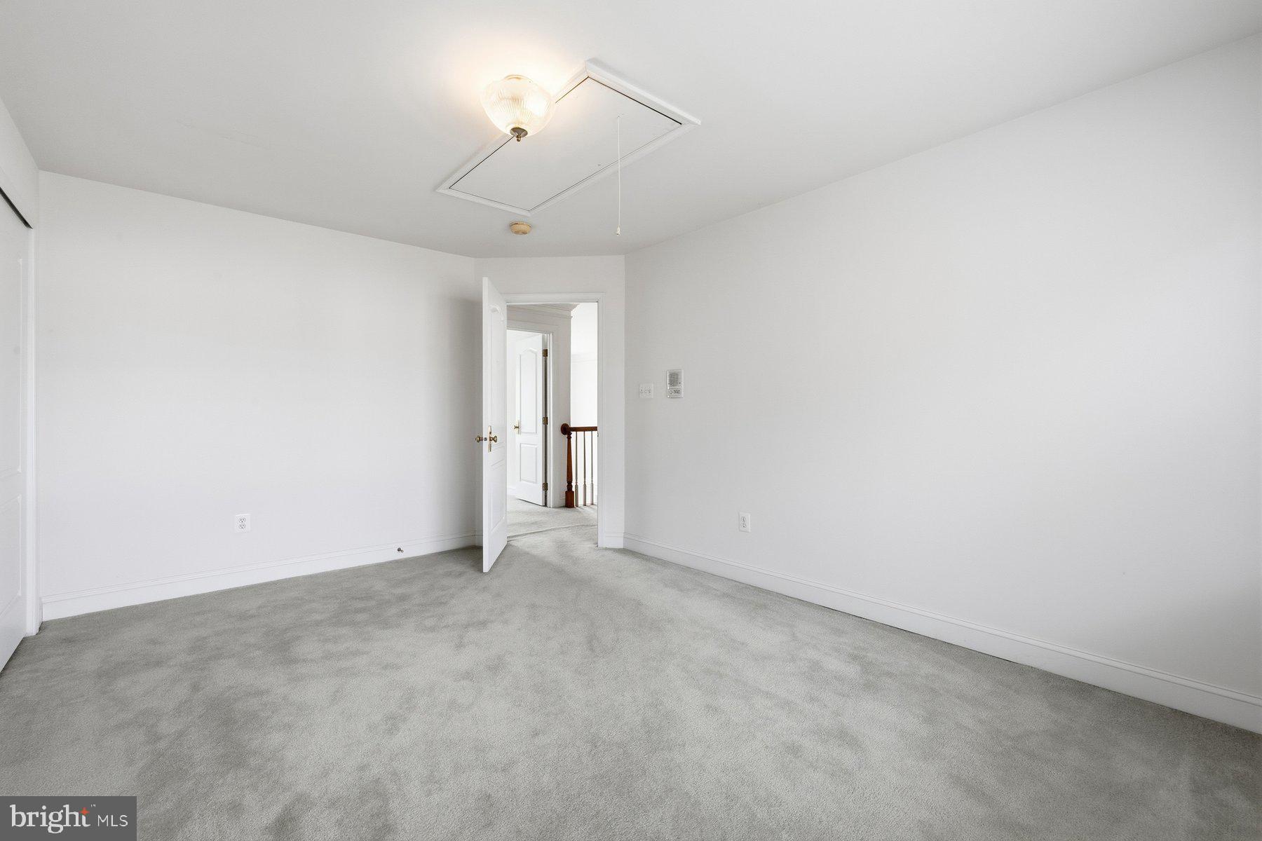 BROOKE MANOR ESTATES - Residential