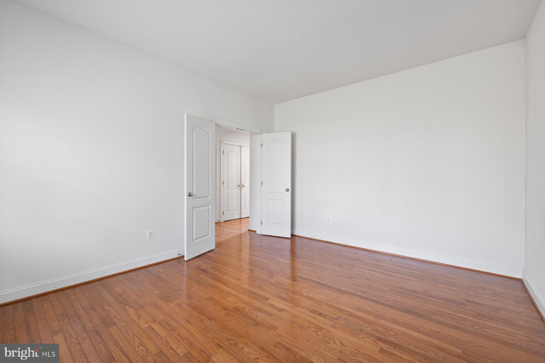 BROOKE MANOR ESTATES - Residential