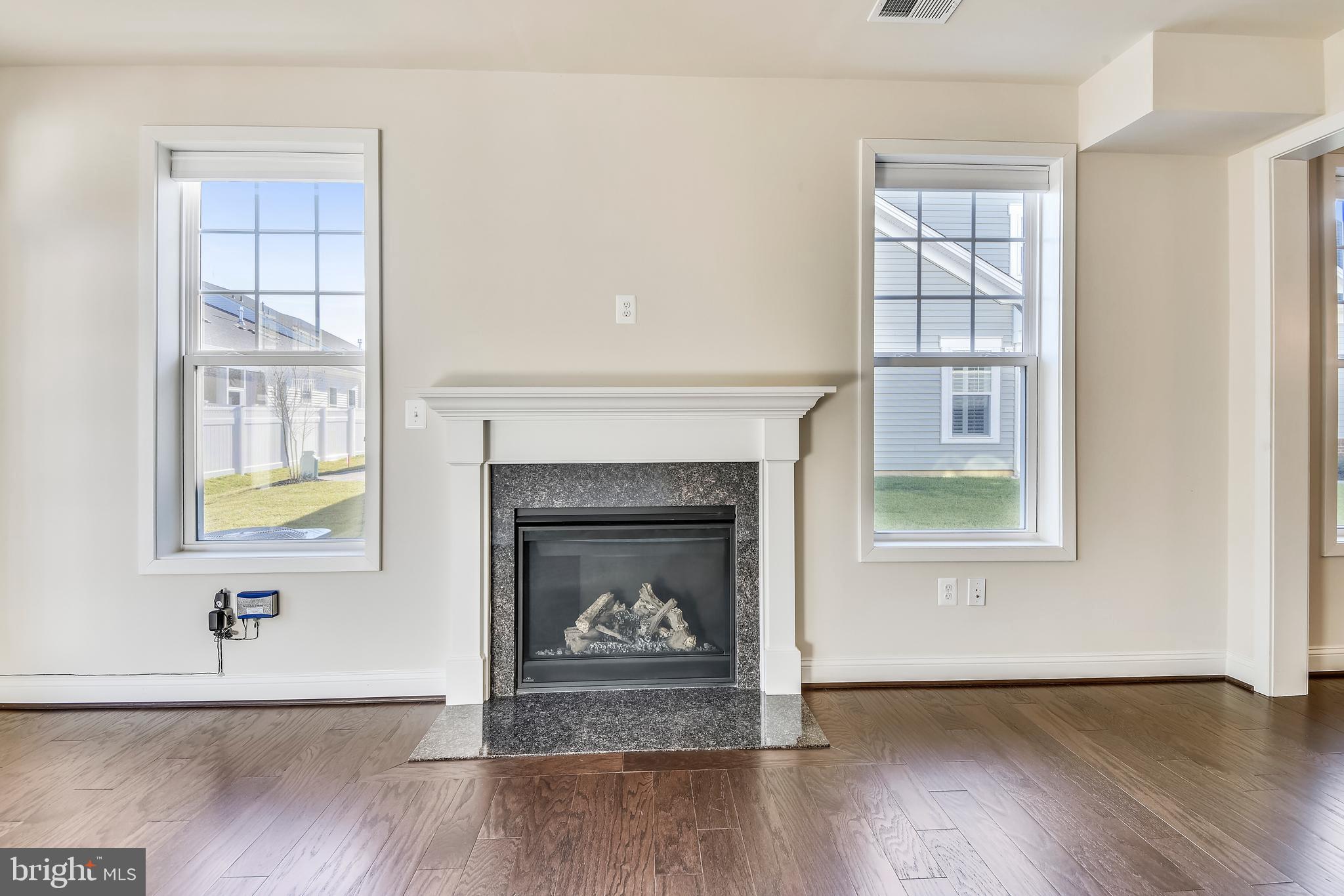 TWO RIVERS - Residential