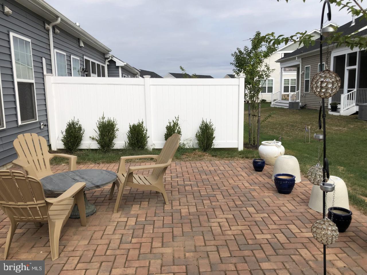 TWO RIVERS - Residential