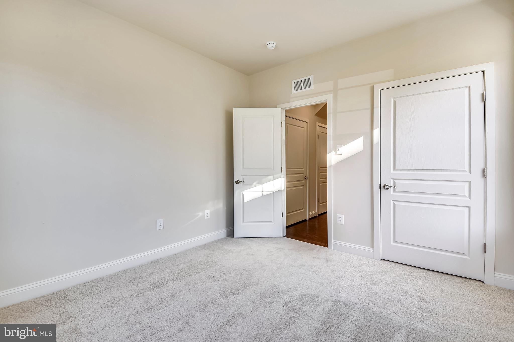 TWO RIVERS - Residential