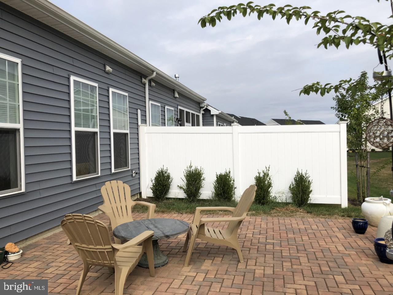 TWO RIVERS - Residential