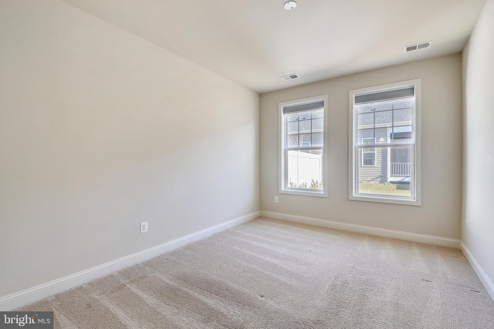 TWO RIVERS - Residential