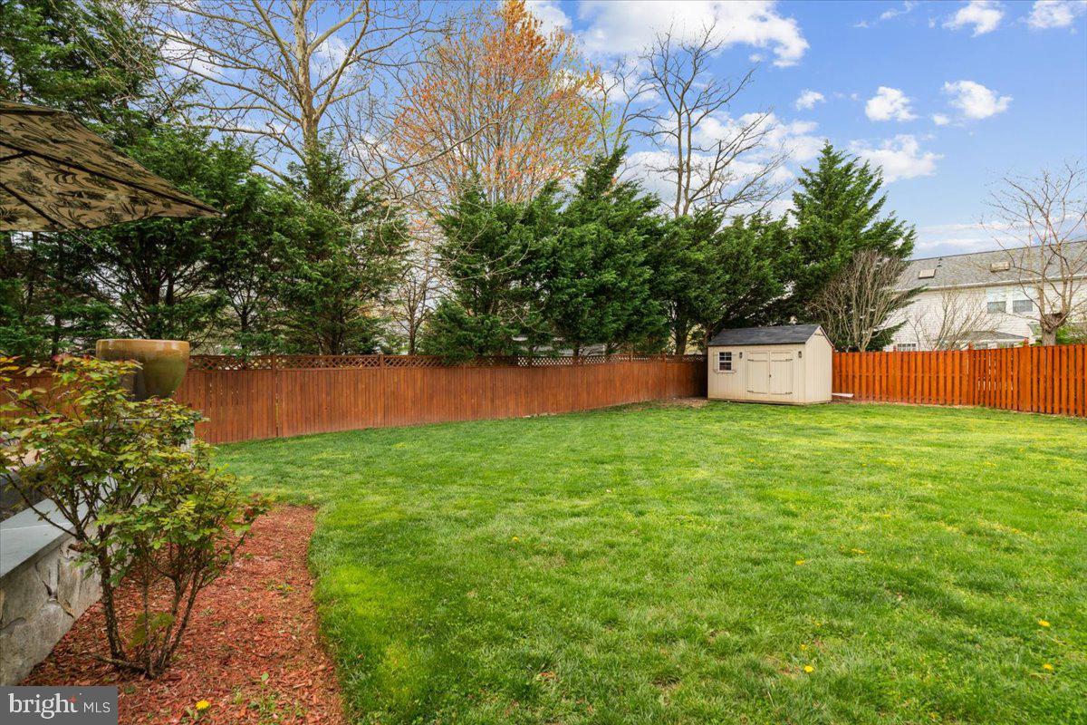 MONARCH RIDGE - Residential