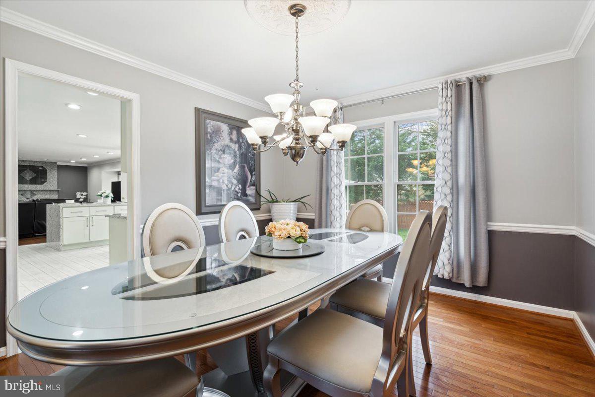 MONARCH RIDGE - Residential