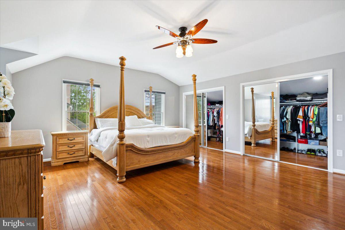 MONARCH RIDGE - Residential