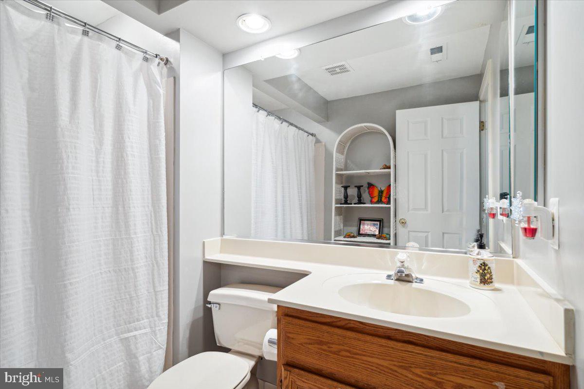 MONARCH RIDGE - Residential