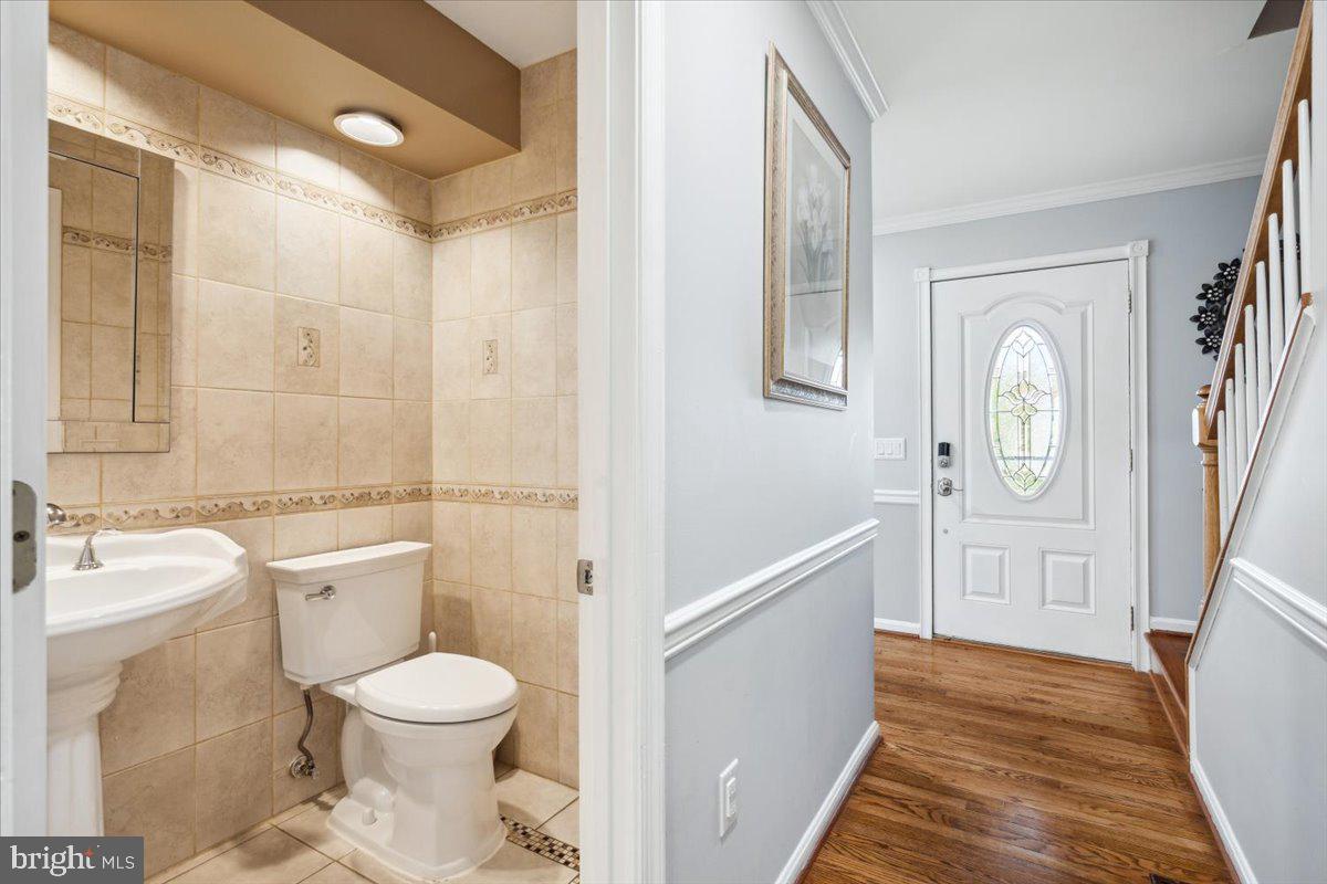 MONARCH RIDGE - Residential