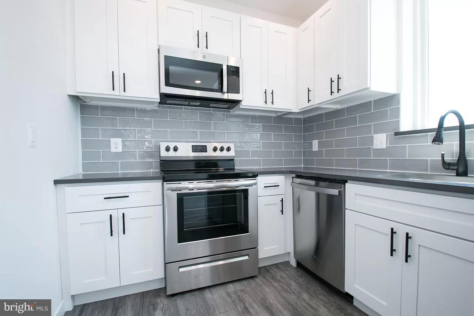 BELMONT - Residential Lease