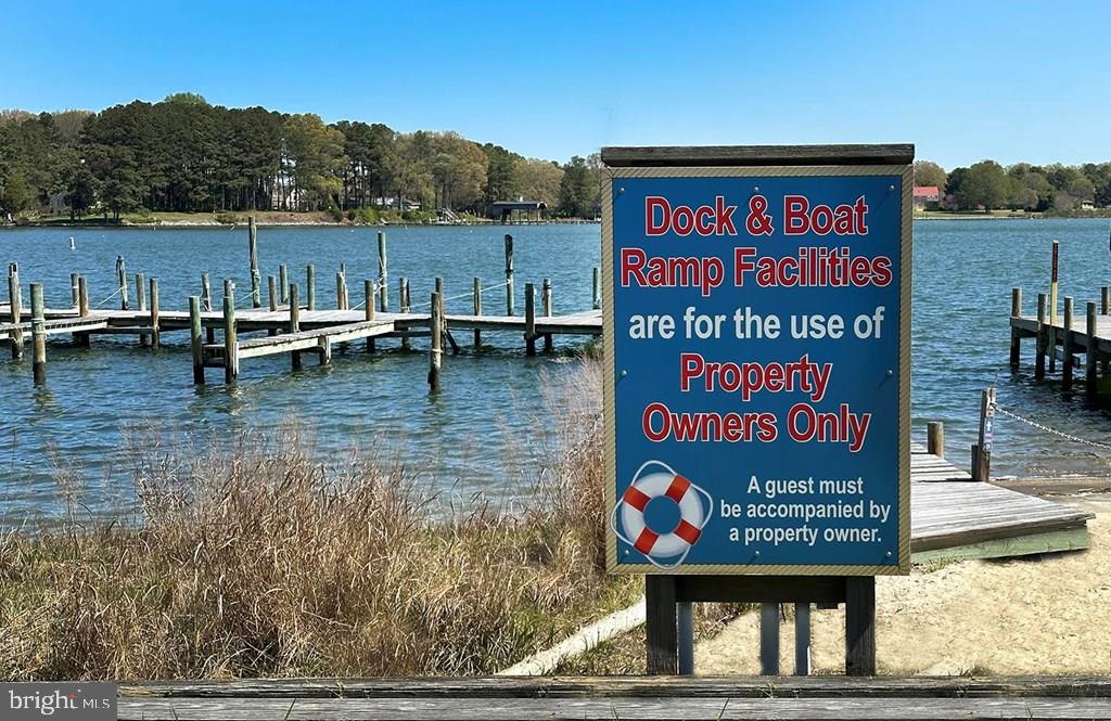 SHERWOOD FOREST SHORES - Residential