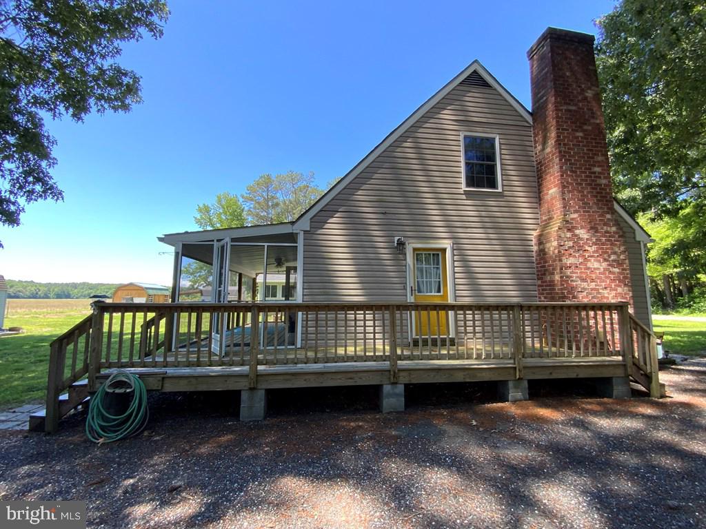 SHERWOOD FOREST SHORES - Residential