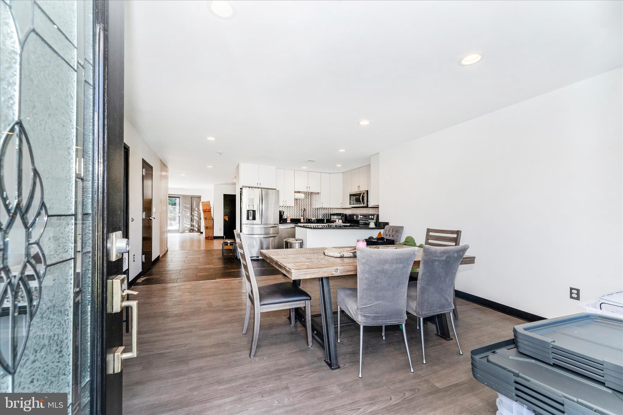 BEAVERBROOK - Residential