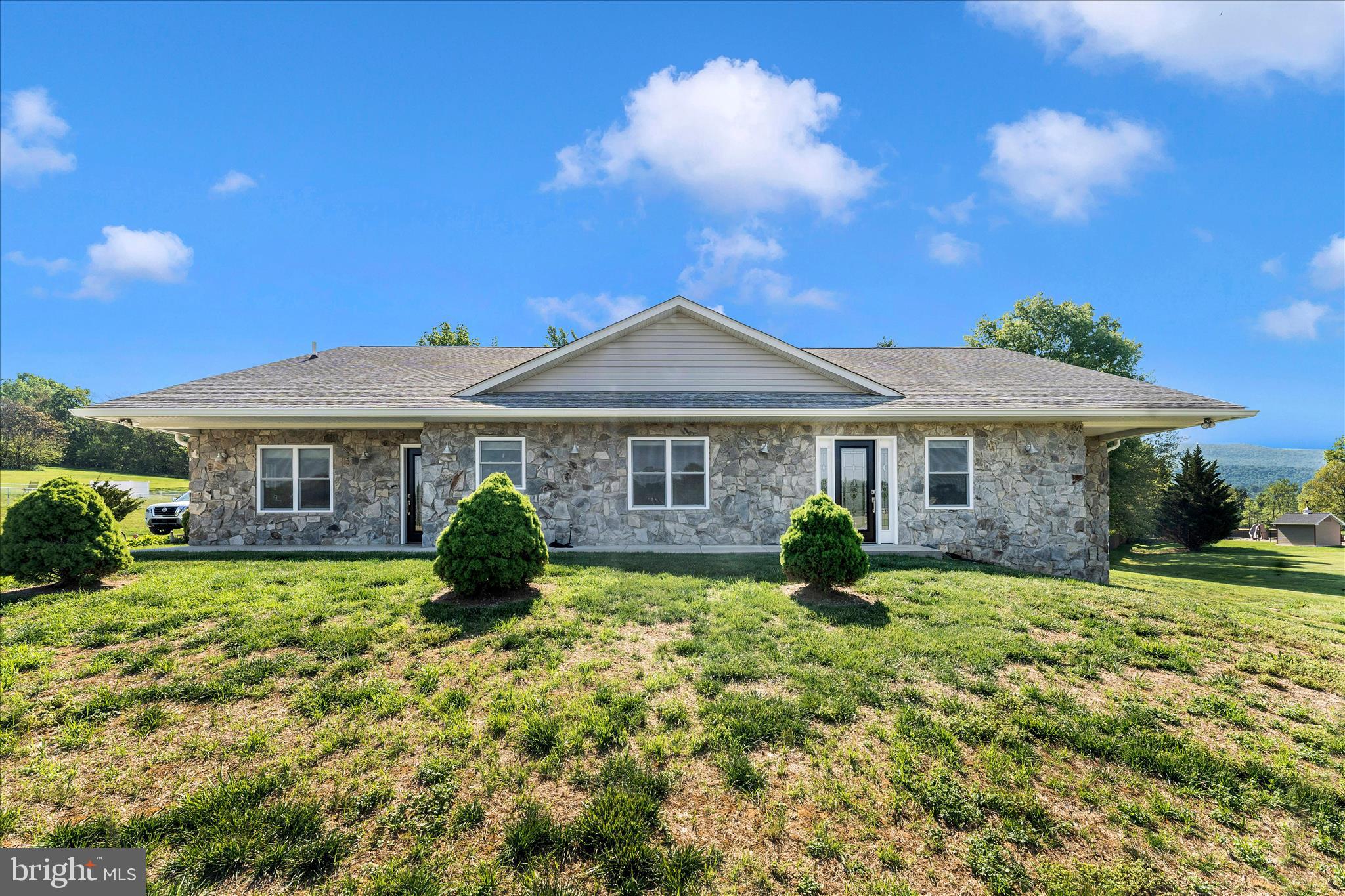 BEAVERBROOK - Residential