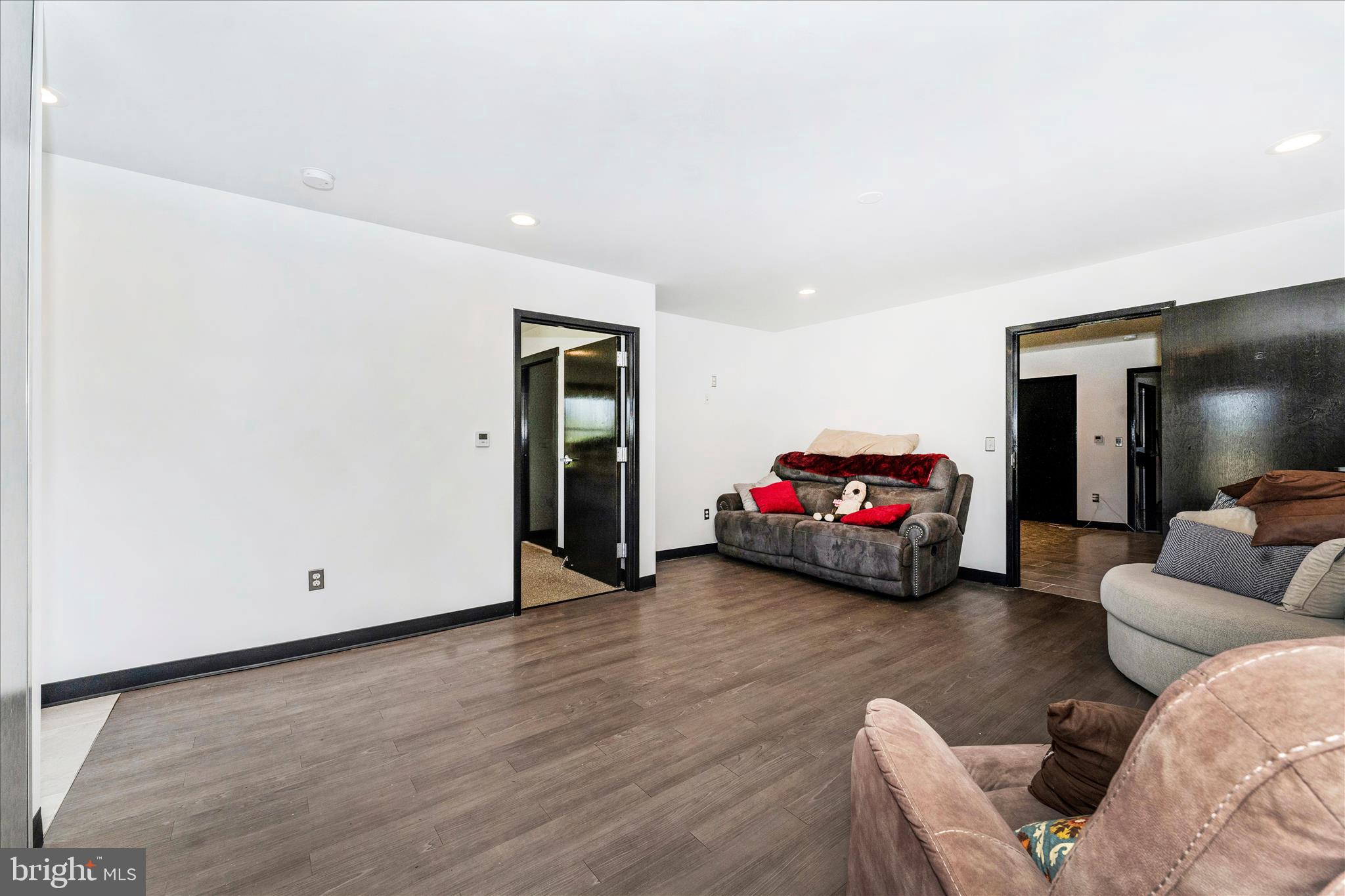 BEAVERBROOK - Residential