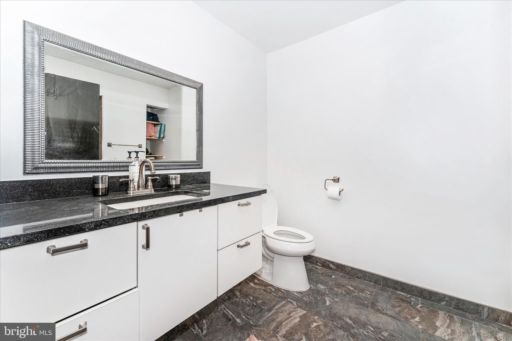 BEAVERBROOK - Residential