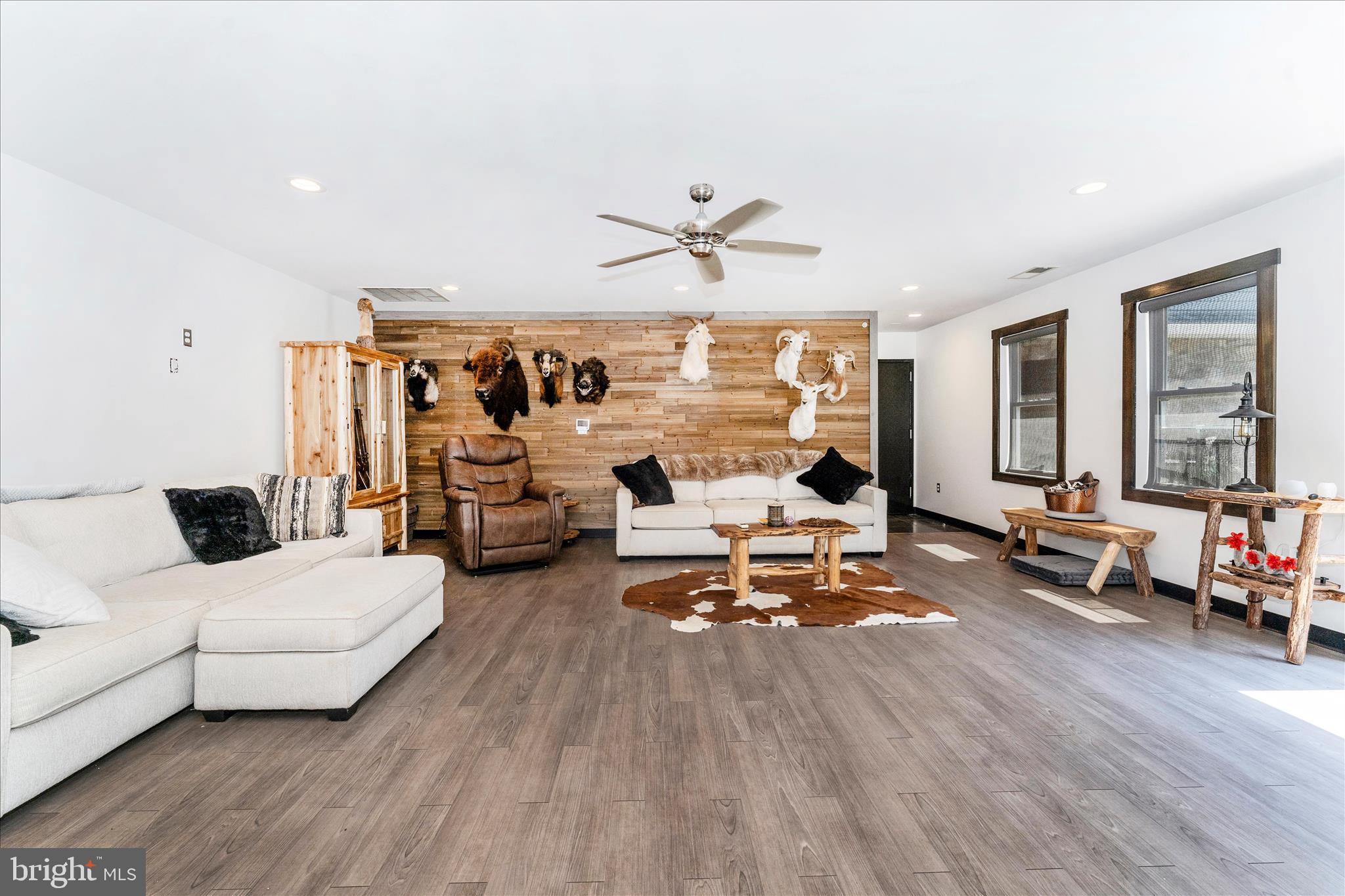 BEAVERBROOK - Residential