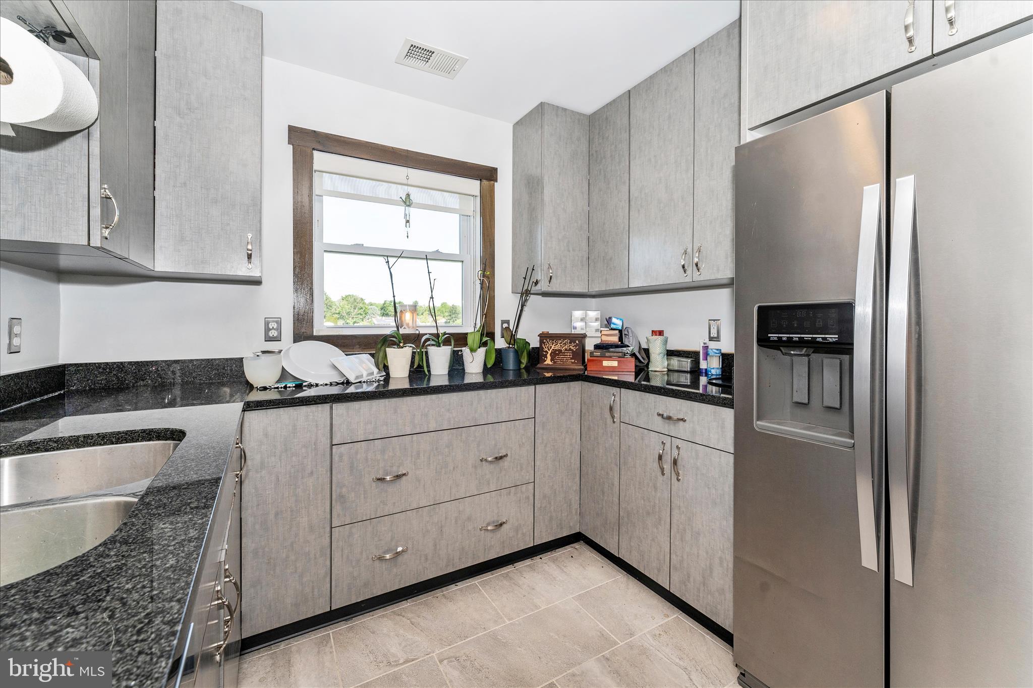 BEAVERBROOK - Residential