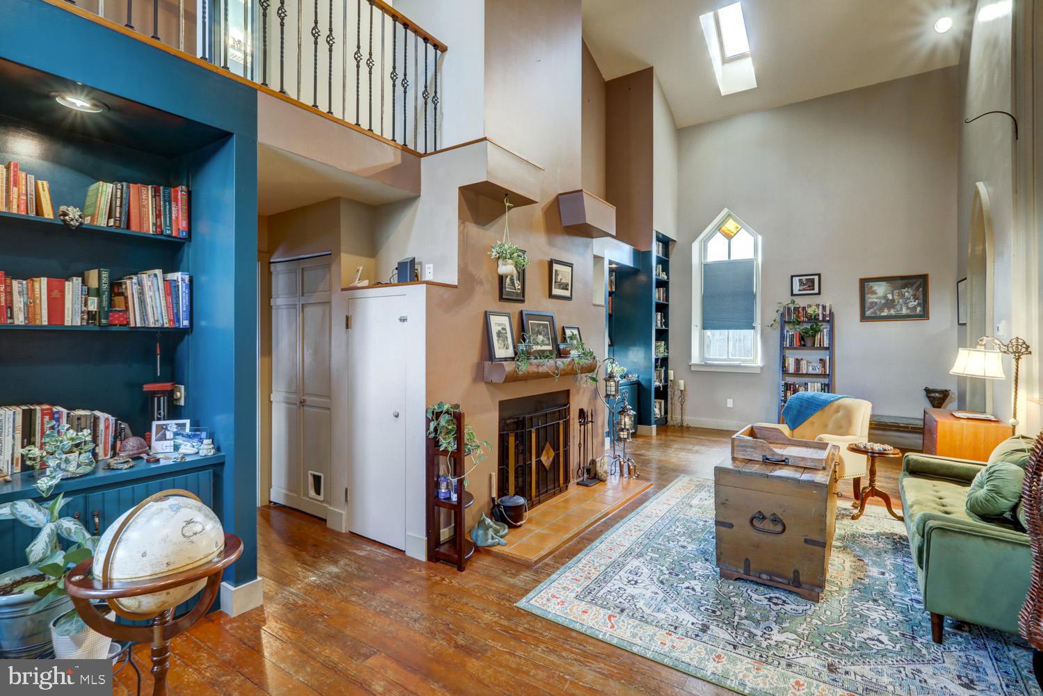 GOTHIC LOFTS - Residential