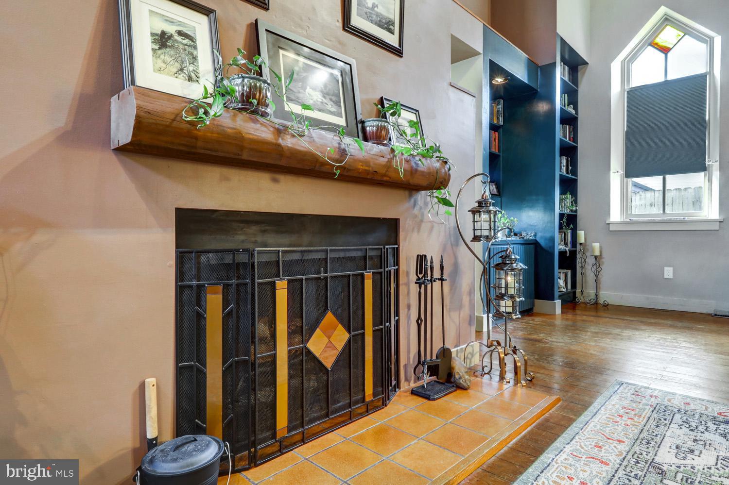 GOTHIC LOFTS - Residential