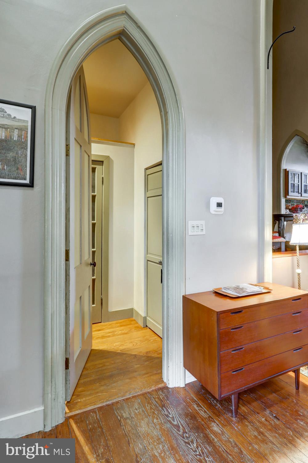 GOTHIC LOFTS - Residential