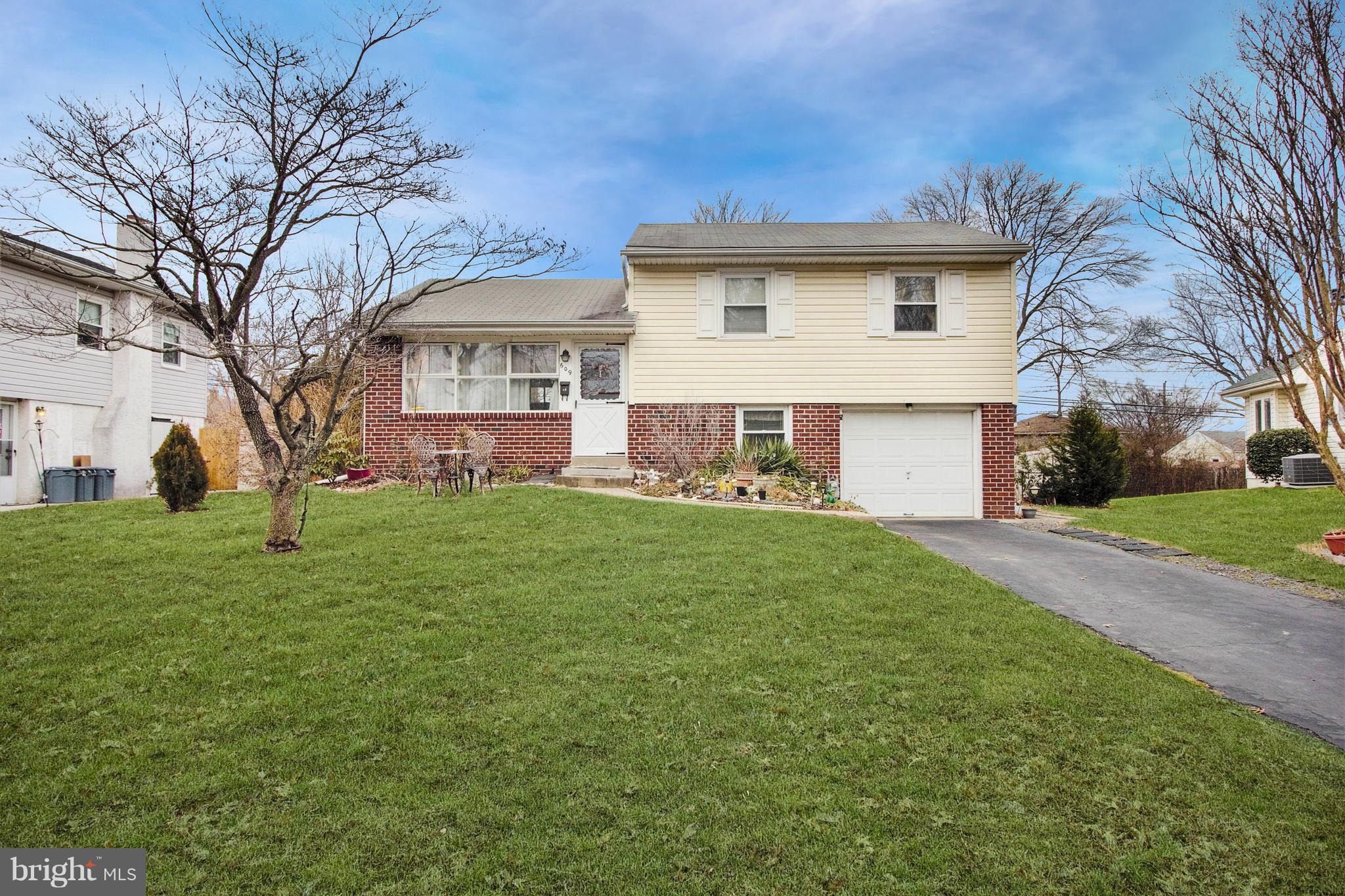 ROSEWOOD - Residential